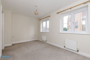 Bedroom- click for photo gallery